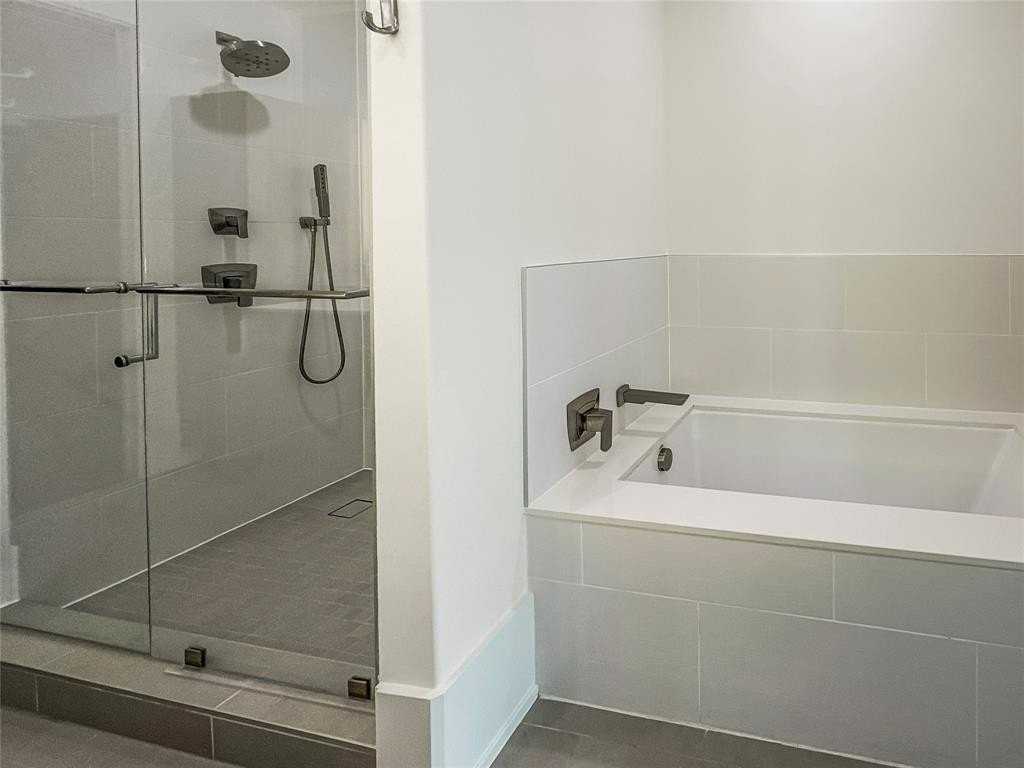 3525 Normandy Ave #16 - Photo 6 of 15