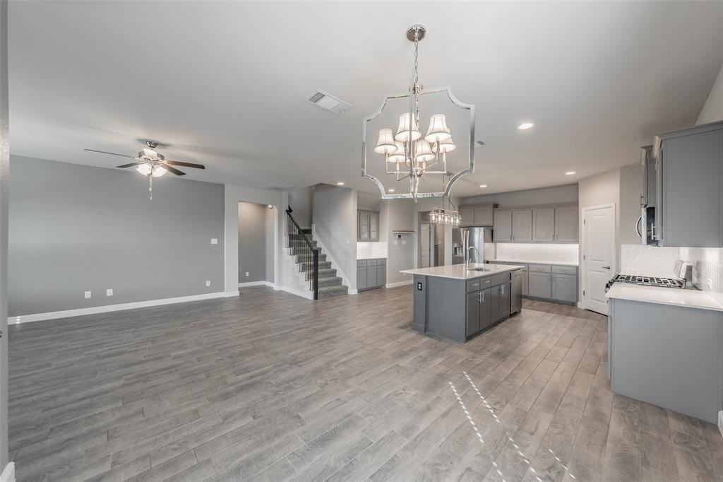 128 Windmill Dr - Photo 4 of 40