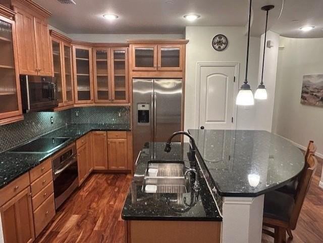 2244 Salado Dr - Photo 3 of 26