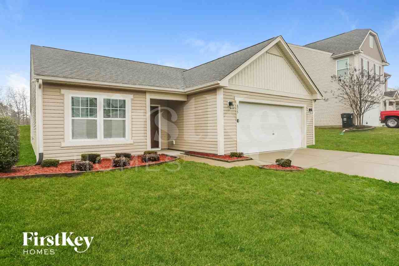 875 Pointe Andrews Dr - Photo 3 of 15