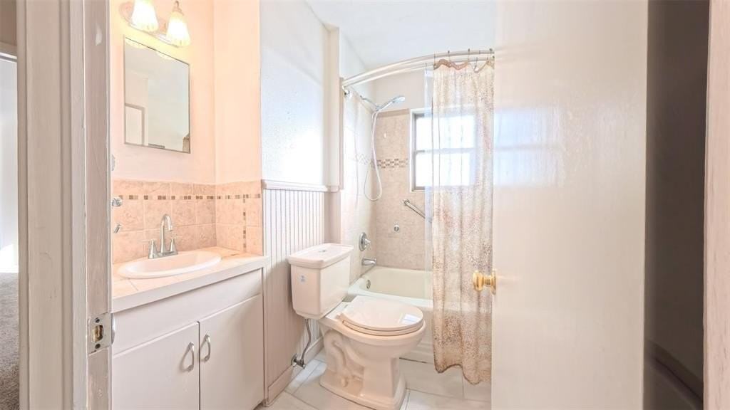 3209 Marydale Rd - Photo 7 of 17