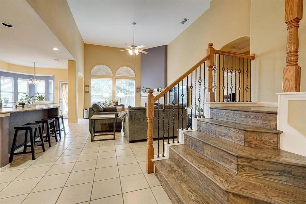 5517 Crimson Oaks Dr - Photo 7 of 31