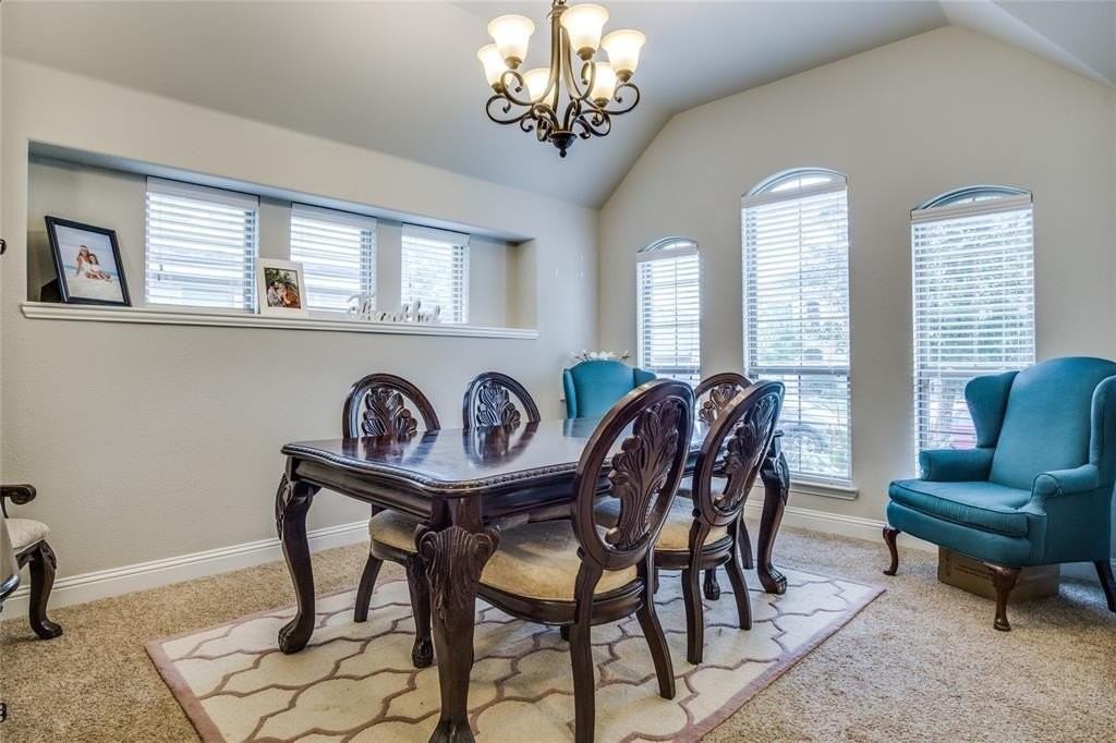 11724 Tuscarora Dr - Photo 3 of 25