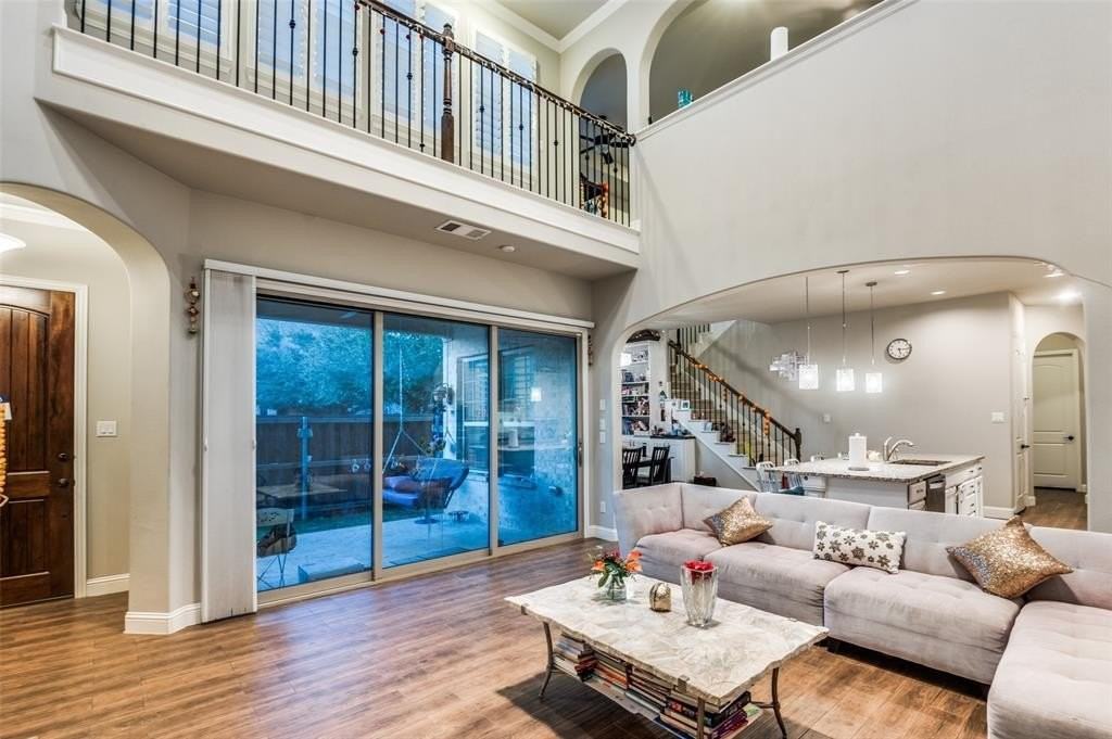 630 Bridge St - Photo 2 of 30