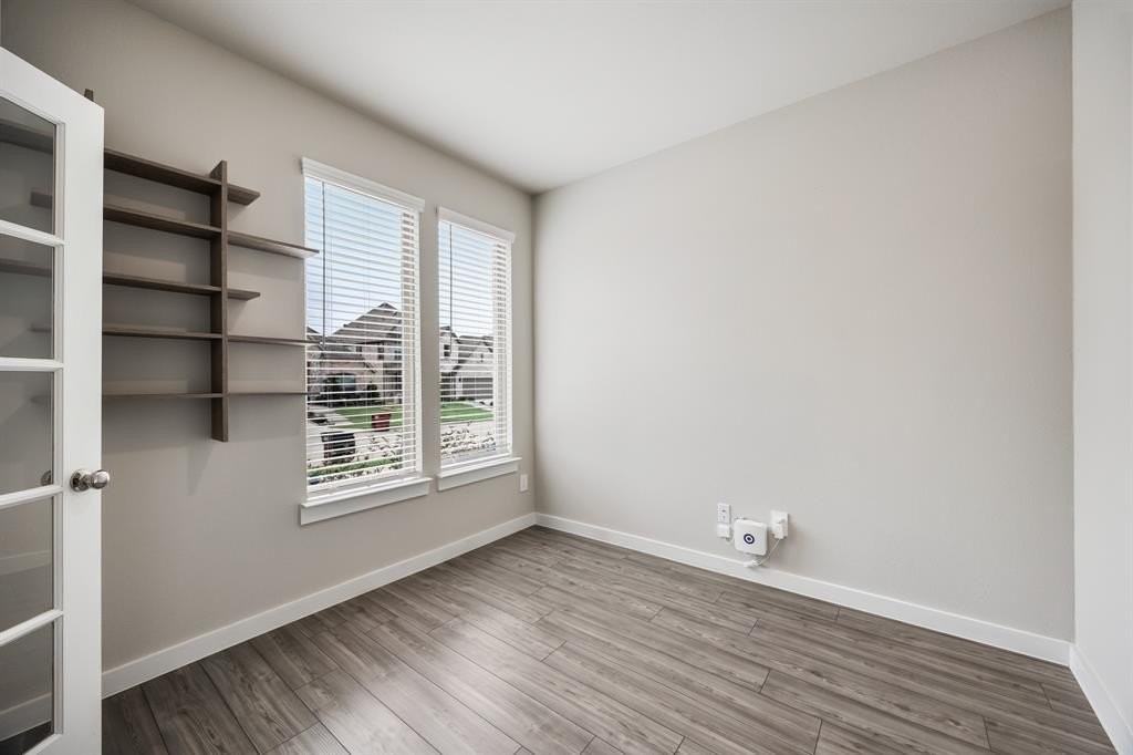 3270 Timineri Ln - Photo 4 of 23