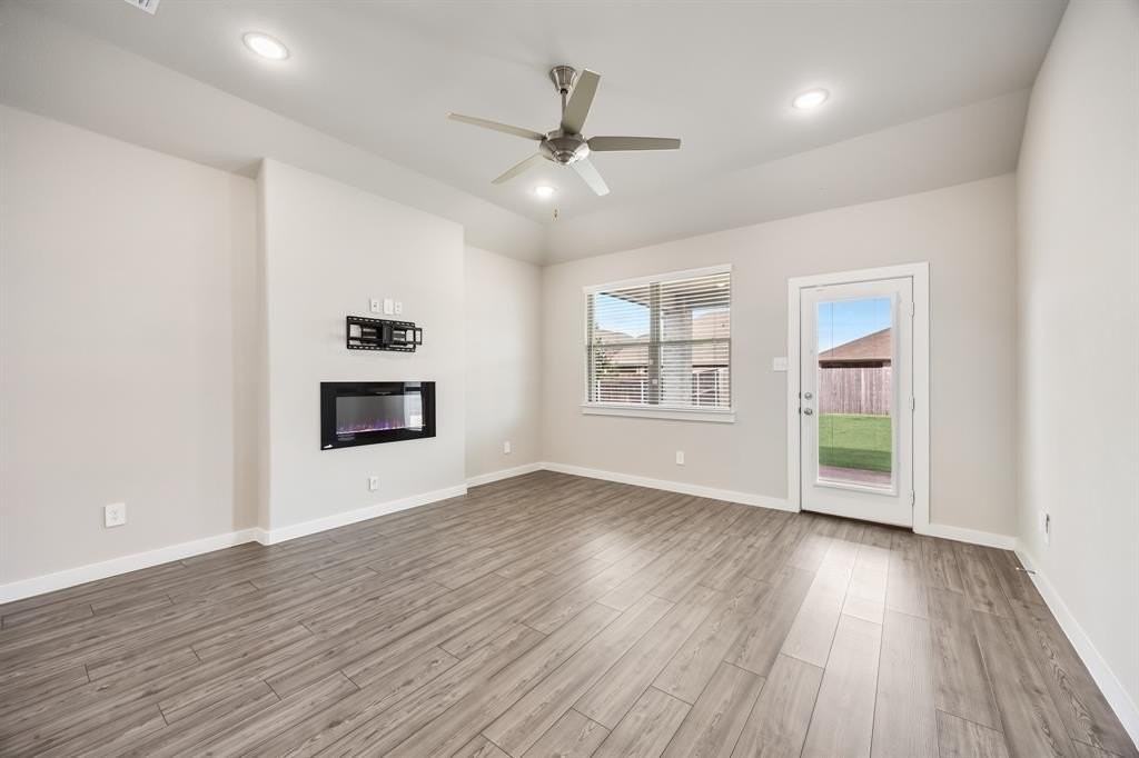 3270 Timineri Ln - Photo 6 of 23