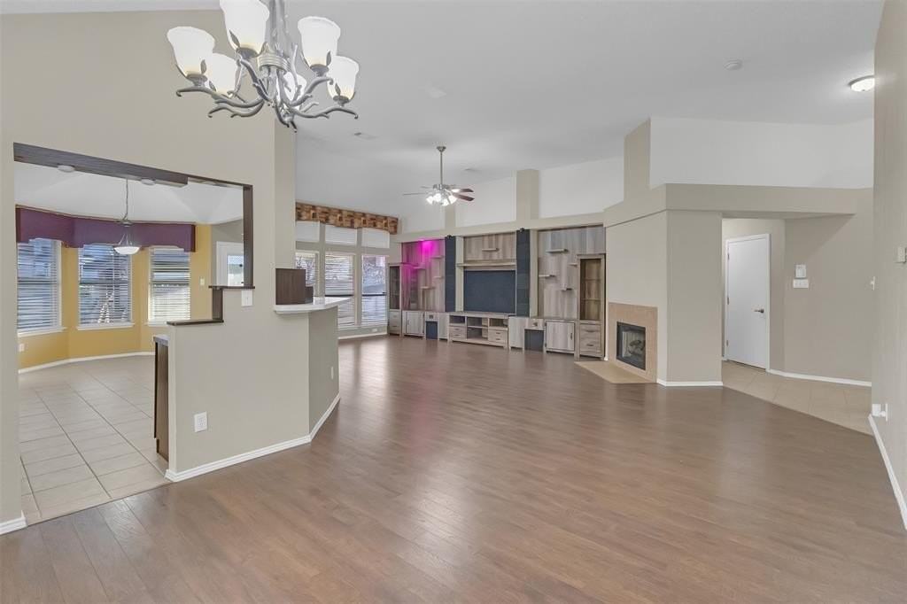 202 Matlock Meadow Dr - Photo 3 of 26