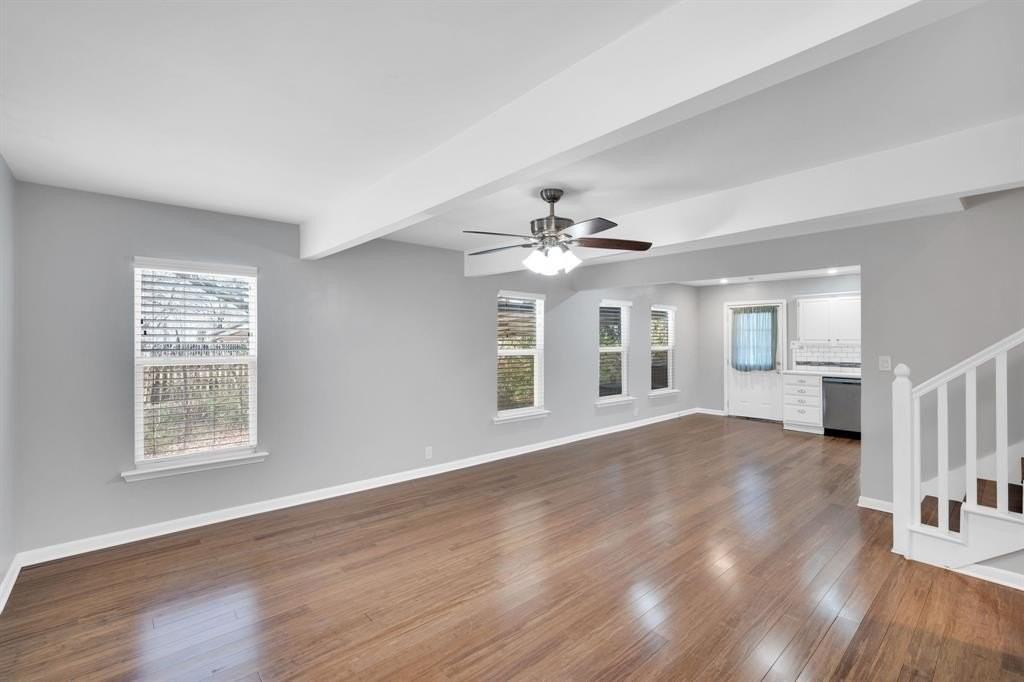 103 Olive St - Photo 4 of 15