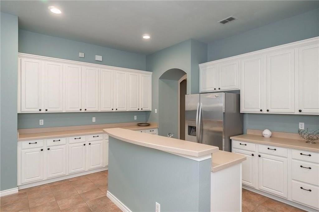 1713 Carson Ln - Photo 7 of 20