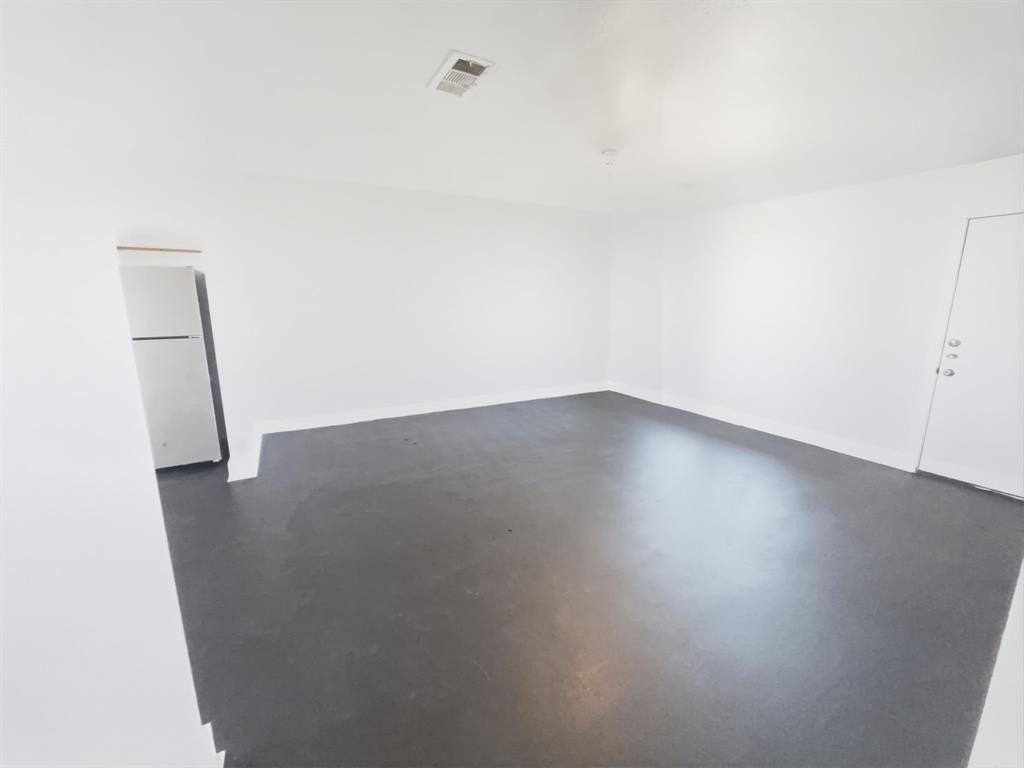 109 James Ct #200 - Photo 4 of 21