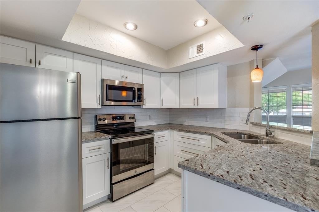 5565 Preston Oaks Rd #237 - Photo 7 of 14