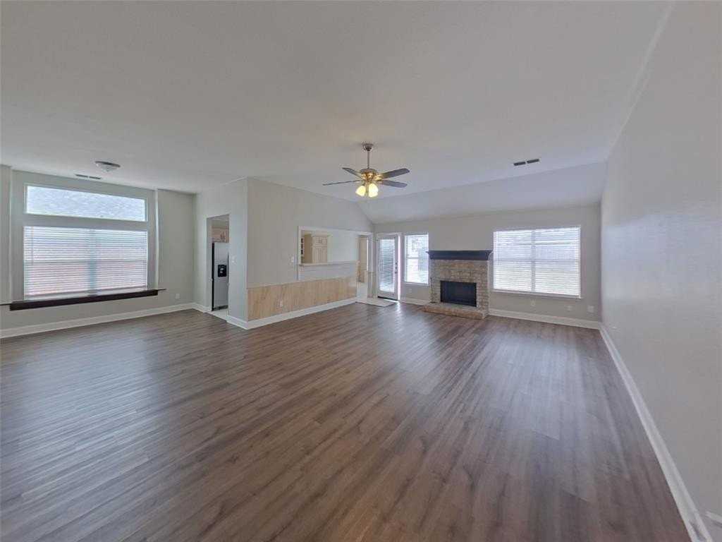 709 Flagstone Way - Photo 2 of 19