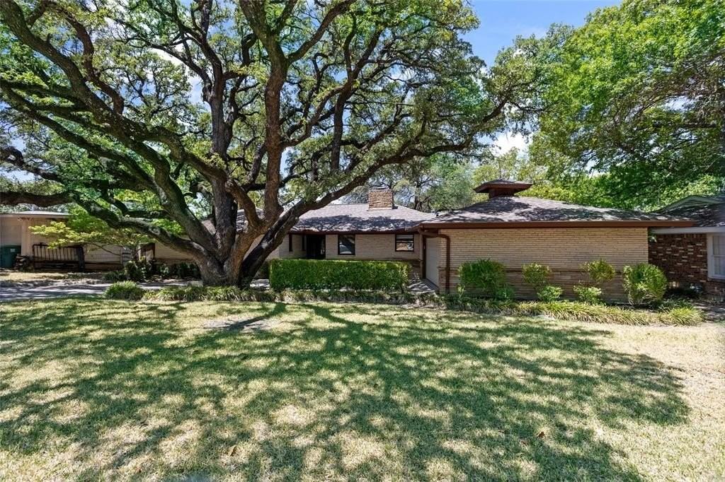 4224 Westmont Ct - Photo 2 of 32