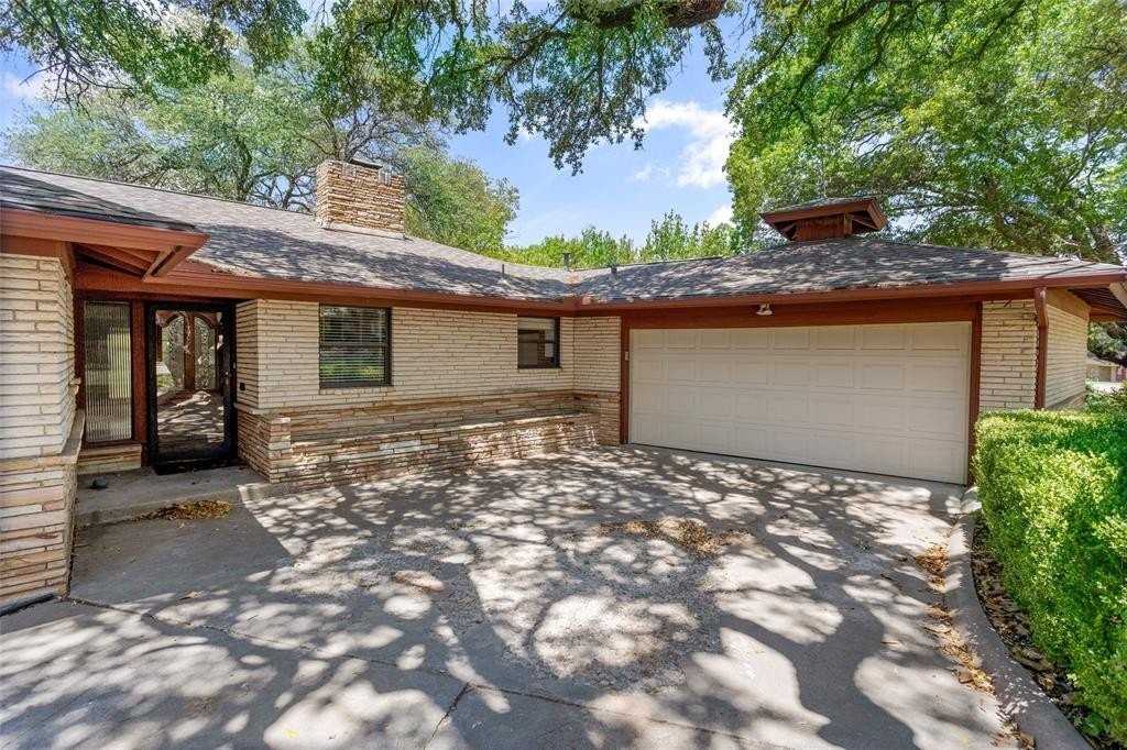 4224 Westmont Ct - Photo 6 of 32