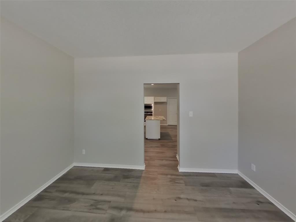 8401 Manchester Dr - Photo 4 of 22