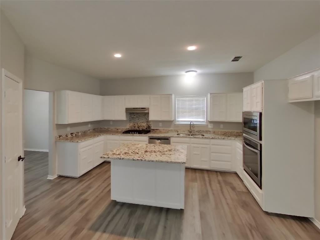 8401 Manchester Dr - Photo 7 of 22