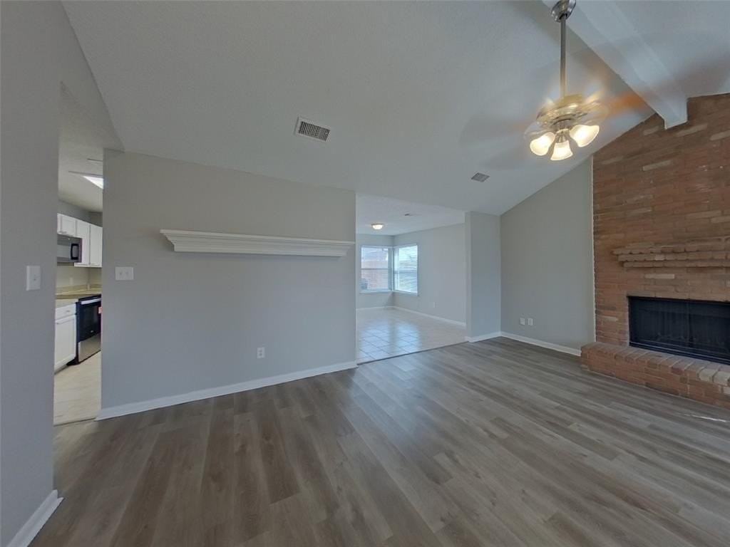 2674 Steppington St - Photo 2 of 18