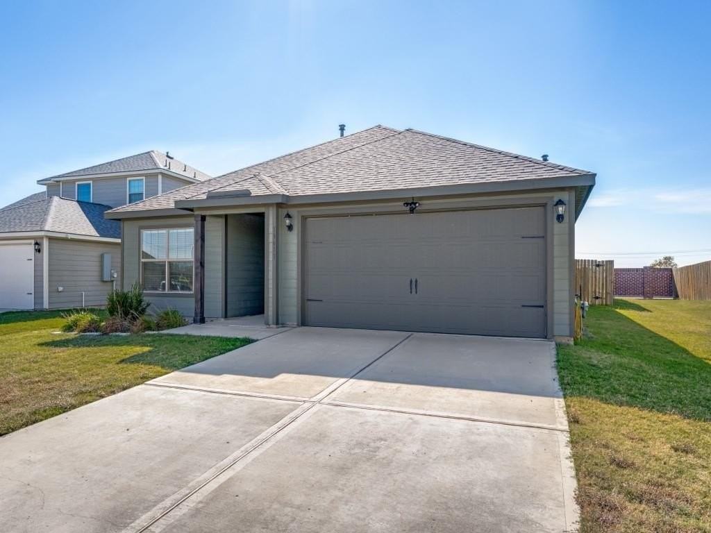 13611 Logan Pass Dr - Photo 2 of 25