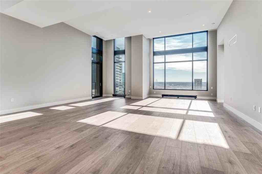 3003 Maple Ave #2220 - Photo 6 of 40