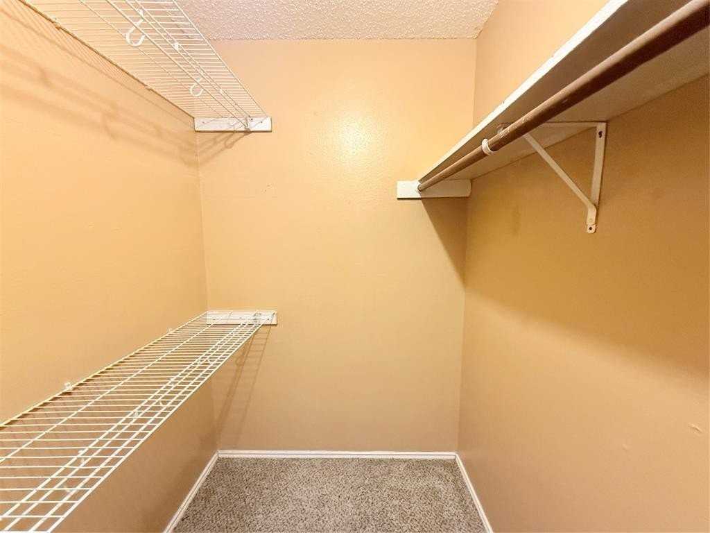 2641 Santa Barbara Dr - Photo 6 of 21