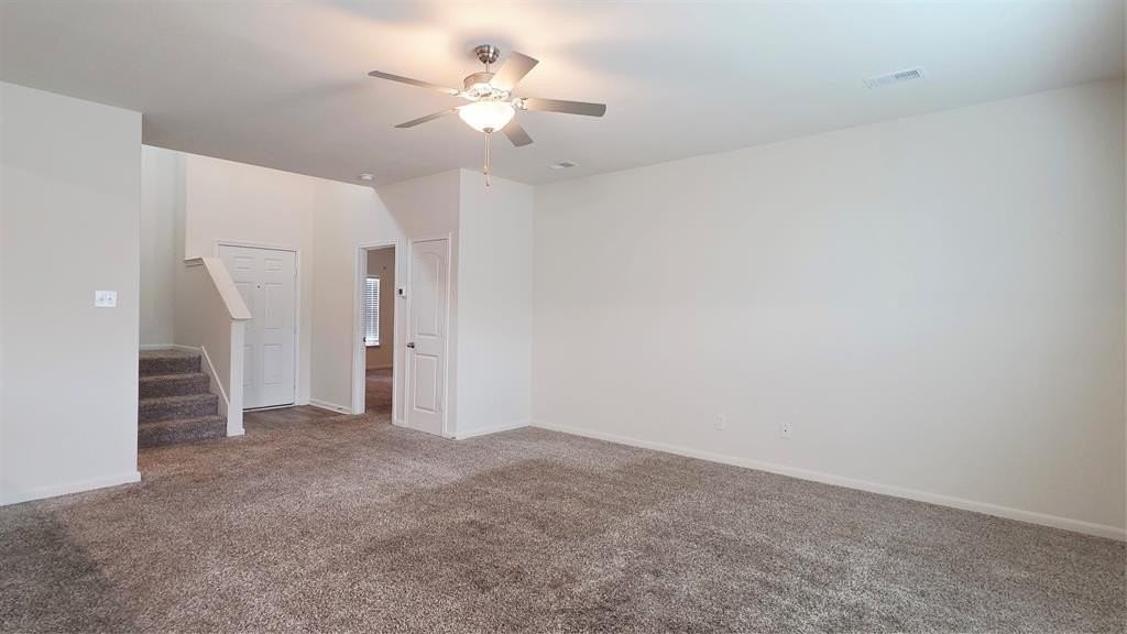 744 Keeneland Dr - Photo 3 of 23