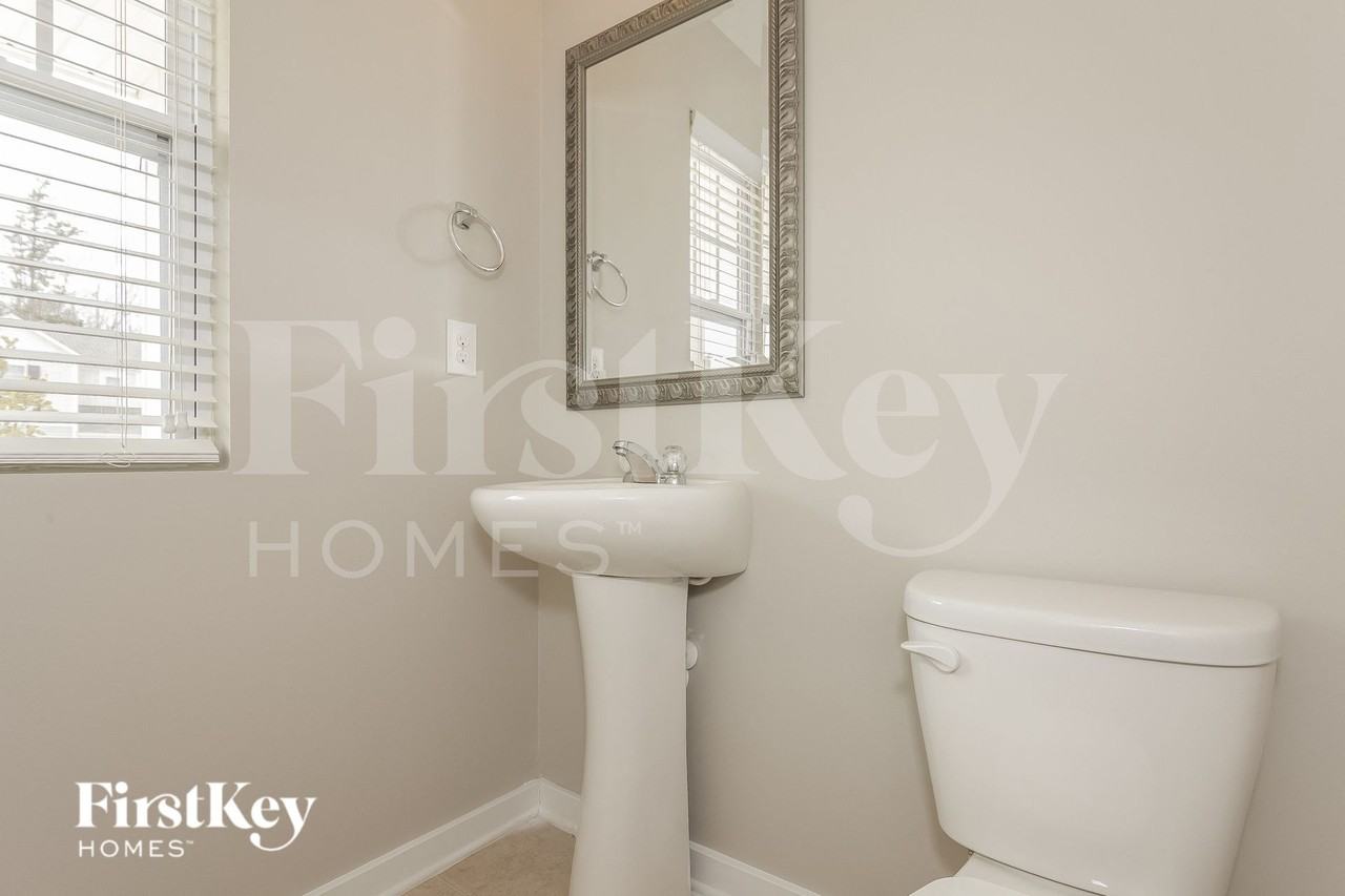 4908 Gibbons Link Rd - Photo 7 of 15