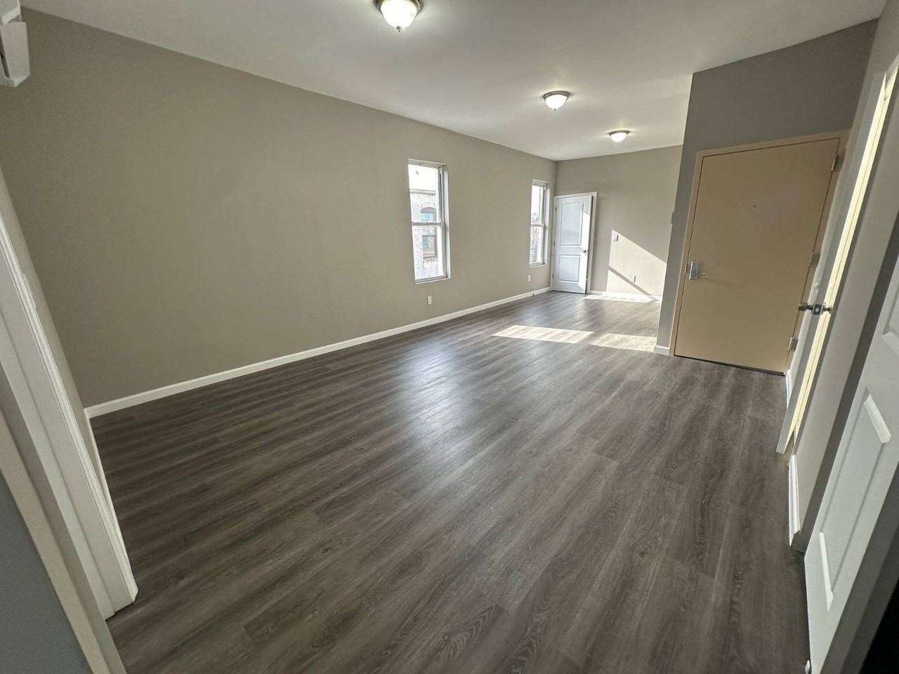 457 Coney Island Ave - Photo 6 of 22