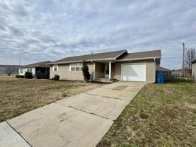 1824 Kansas Ave - Photo 1 of 1