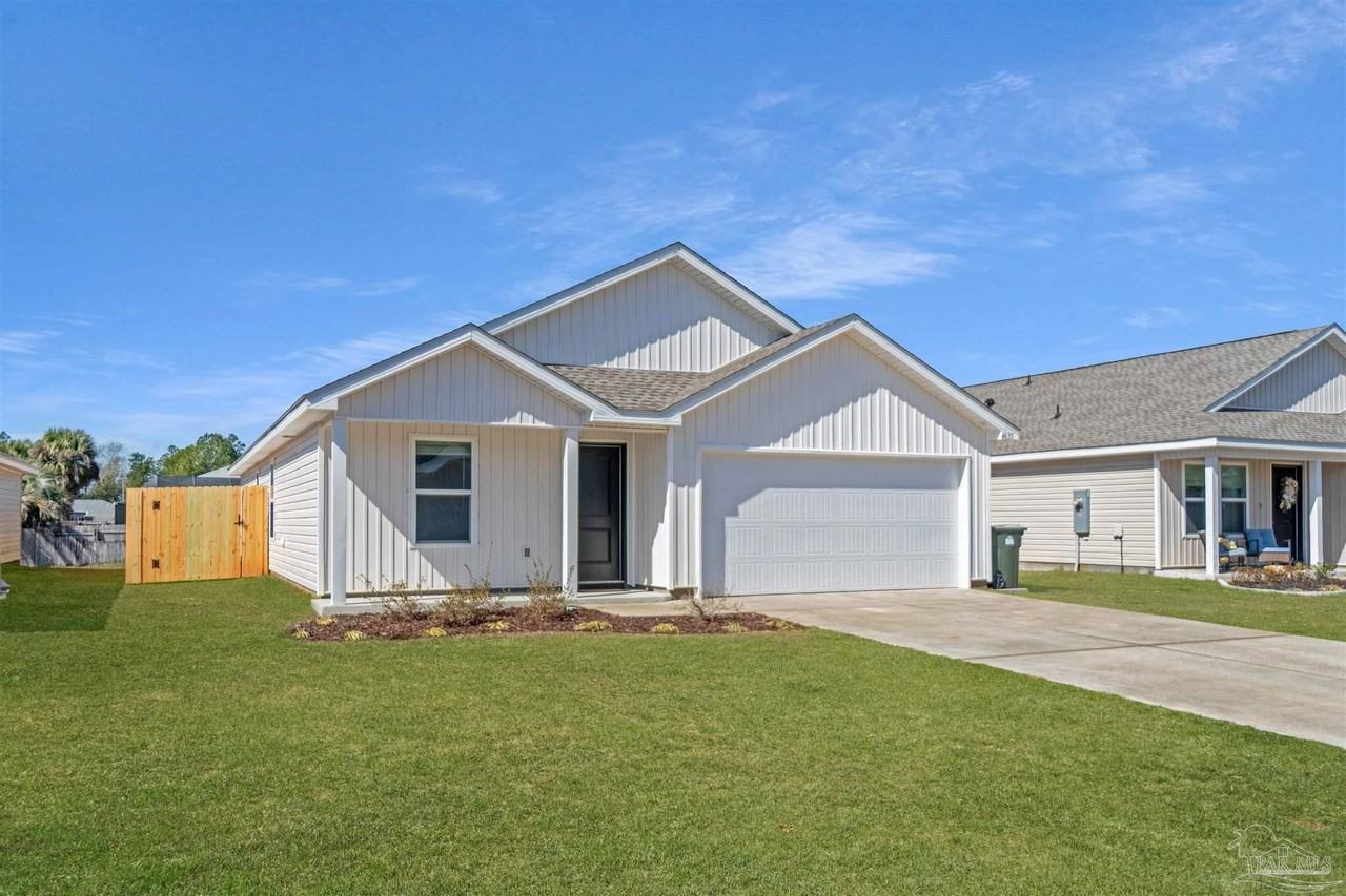 4635 Carlstrom Ln - Photo 2 of 20