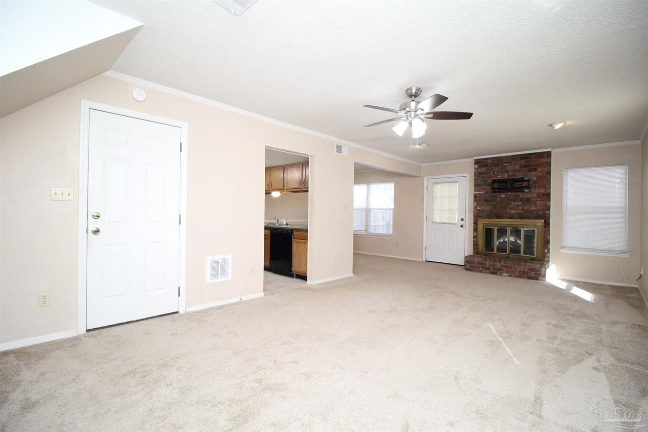 4605 Lennox Pl - Photo 4 of 22