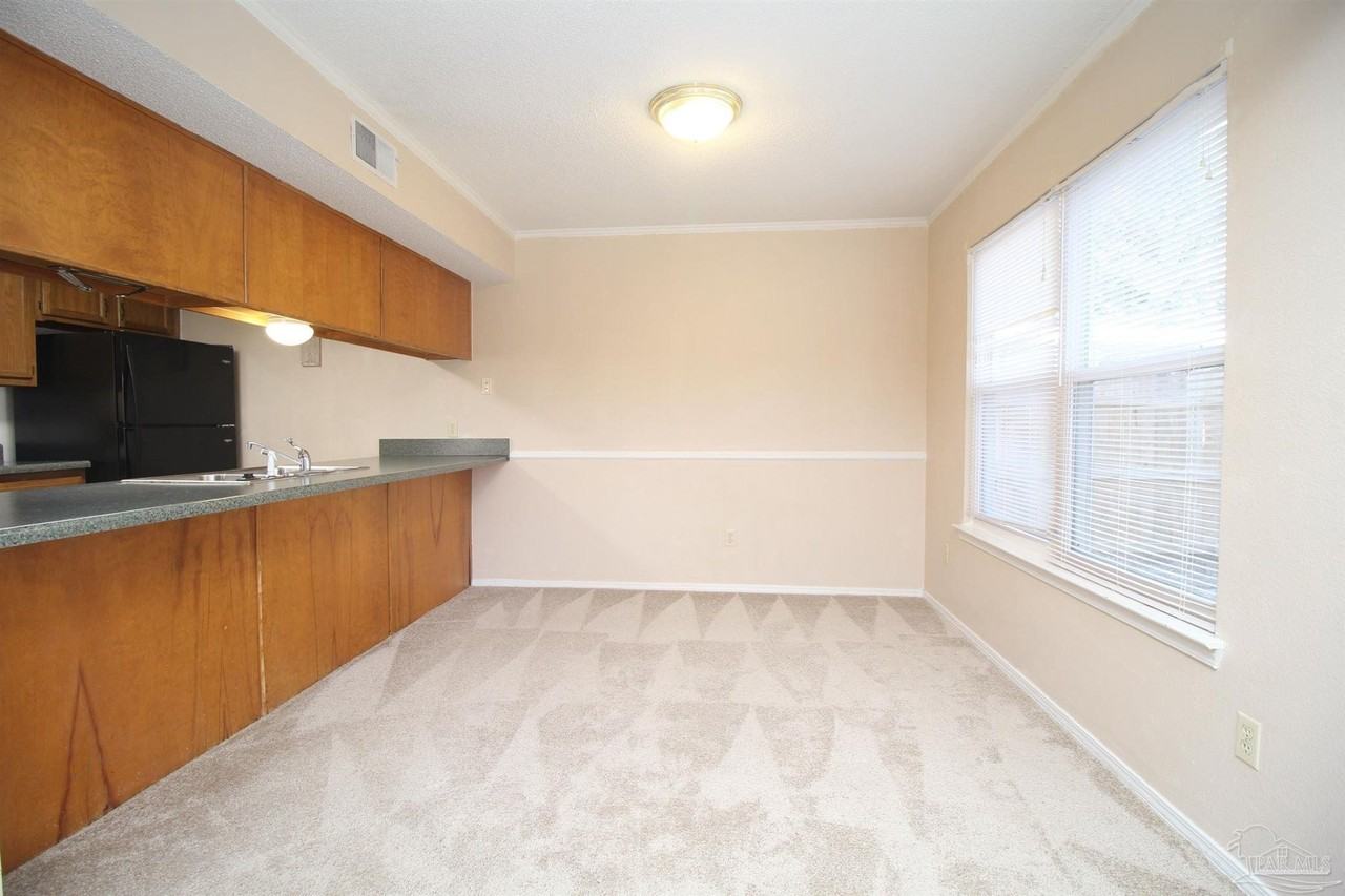 4605 Lennox Pl - Photo 6 of 22