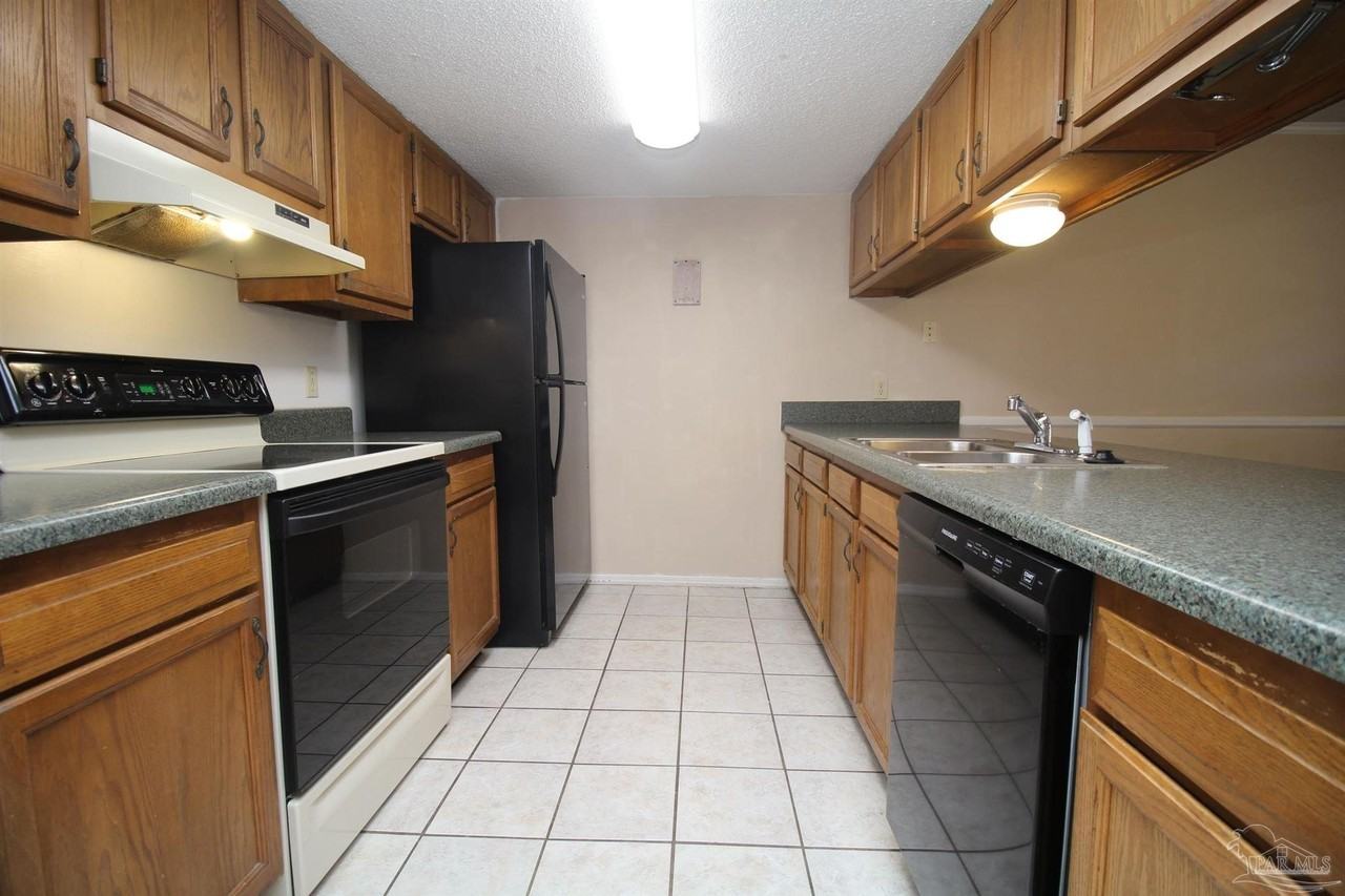 4605 Lennox Pl - Photo 7 of 22