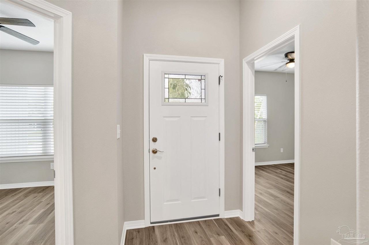 3018 Berwick St - Photo 6 of 28