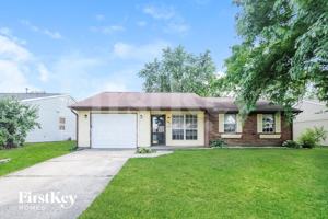 featured image of 5411 Padre Ln