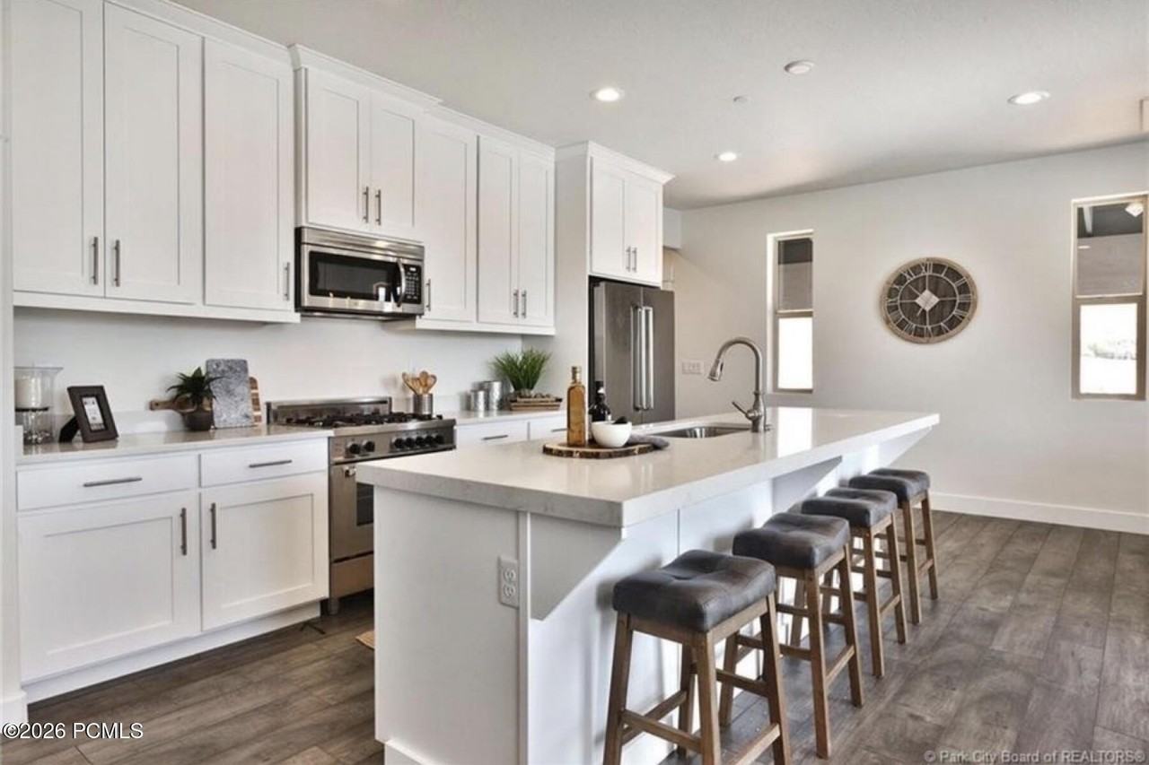 3359 Quarry Springs Dr - Photo 3 of 9