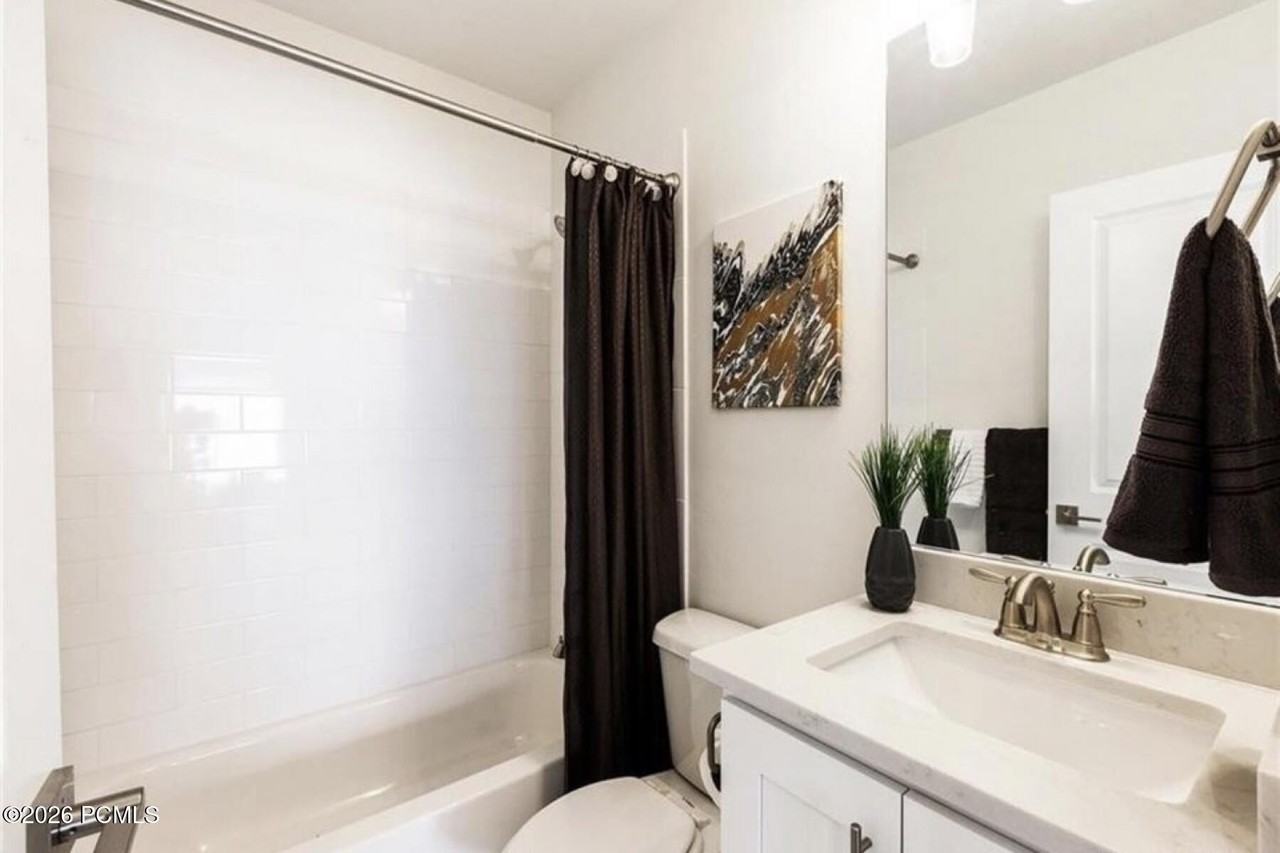 3359 Quarry Springs Dr - Photo 6 of 9