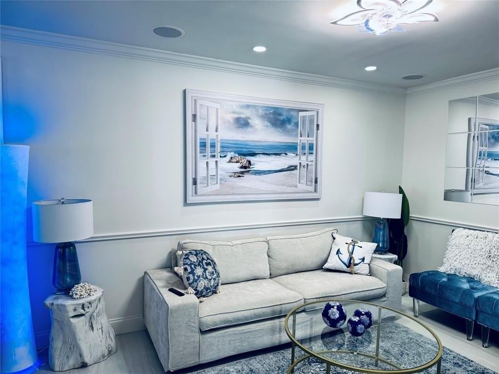 1010 Ne 8th Ave #31F - Photo 7 of 35