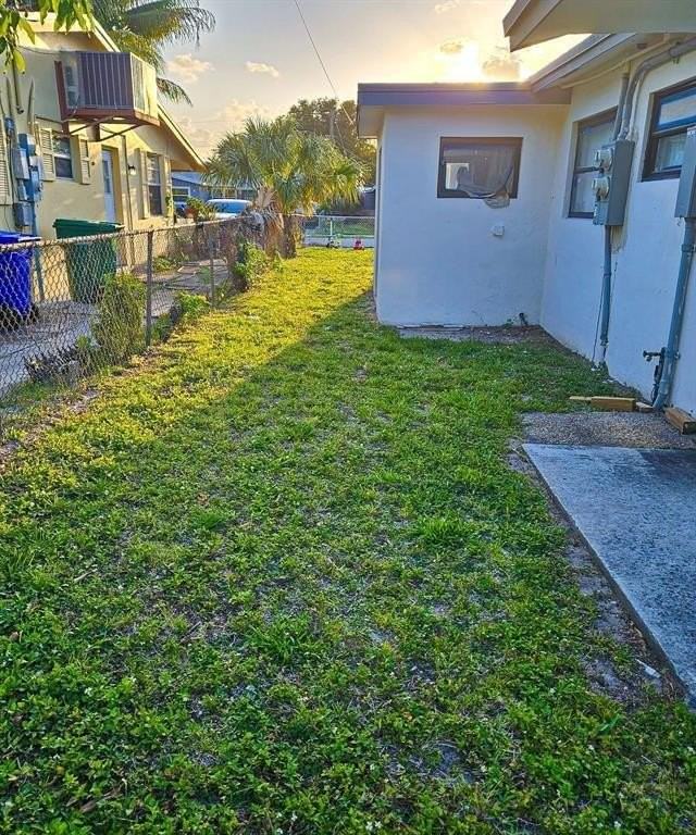 2941 Nw 12th St - Photo 2 of 5