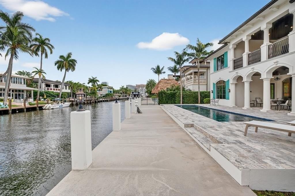 2425 Delmar Pl - Photo 2 of 50