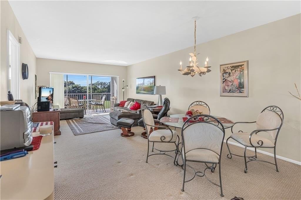 3100 N Palm Aire Dr #406 - Photo 5 of 16