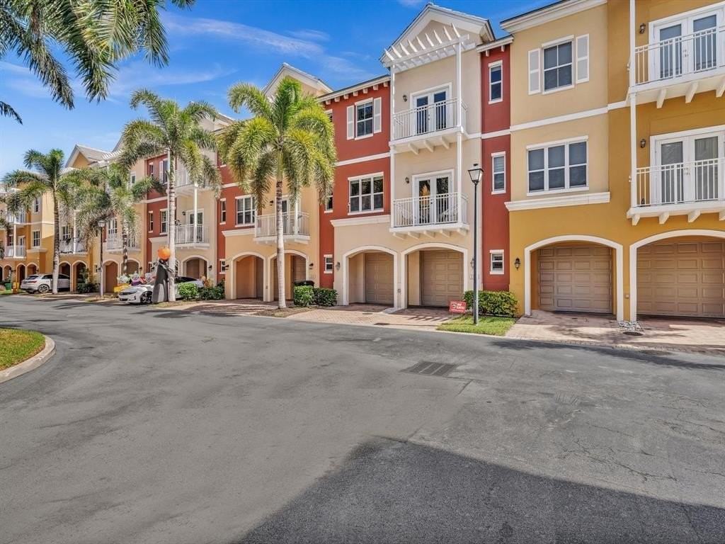 2329 Vintage Dr - Photo 2 of 47