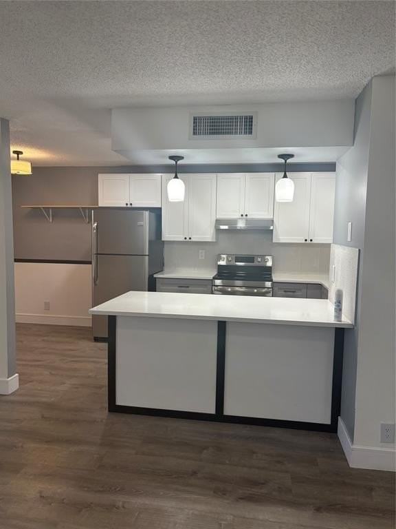 5492 Courtyard Dr #5492 - Photo 3 of 14