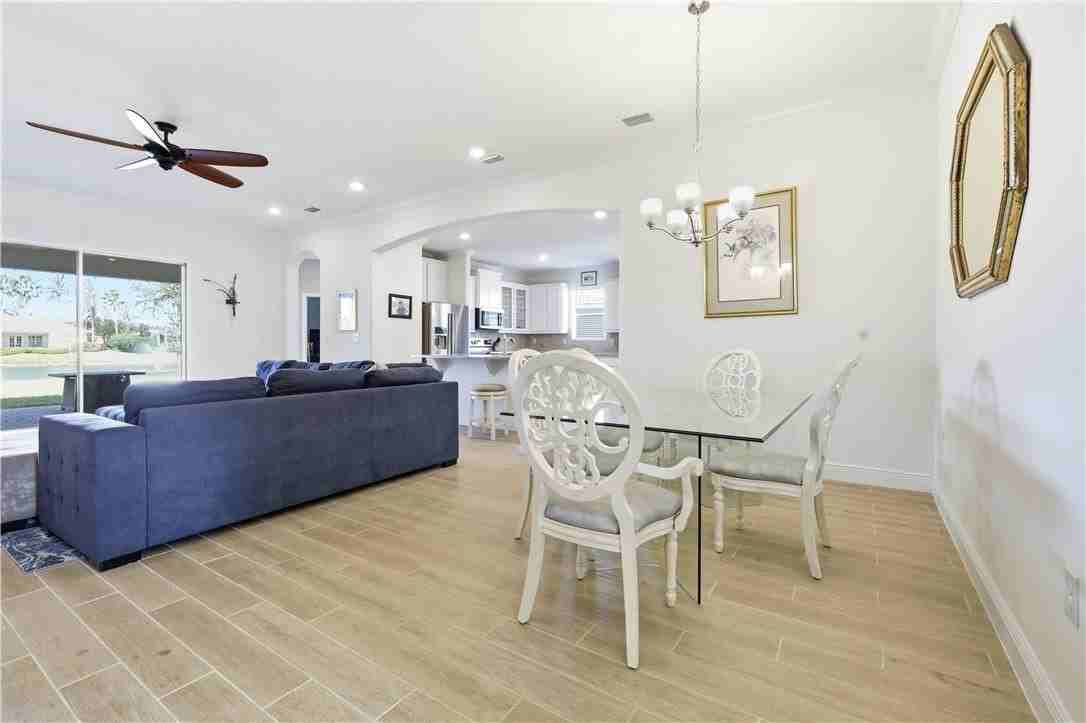 2660 Antilles Ln - Photo 3 of 29