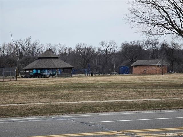 27231 5 Mile Rd - Photo 4 of 27