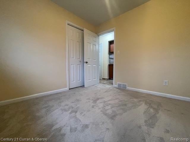 7053 Robindale Ave - Photo 6 of 8