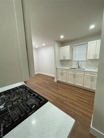 8634 Patton St - Photo 6 of 17