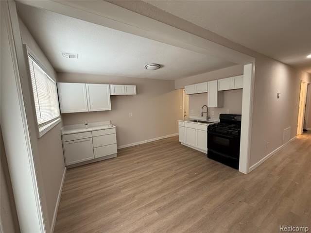 11359 Winthrop St - Photo 2 of 5