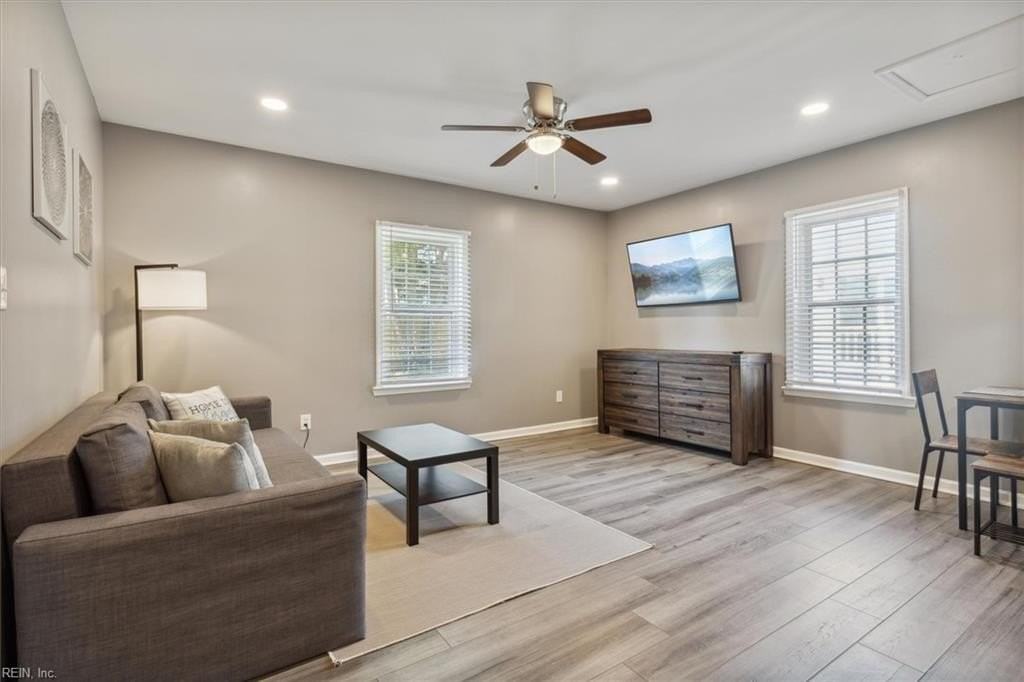 250 N Fourth St #2 - Photo 7 of 19