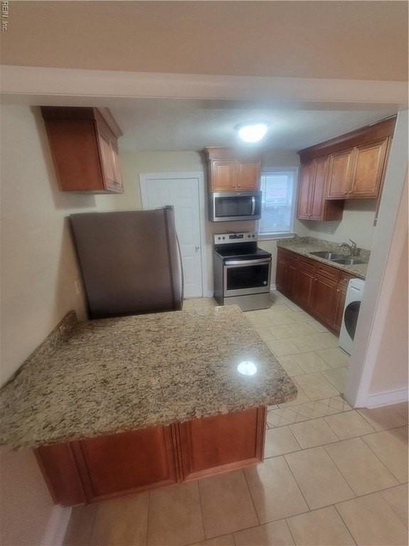 1381 W Ocean View Ave #2 - Photo 4 of 20