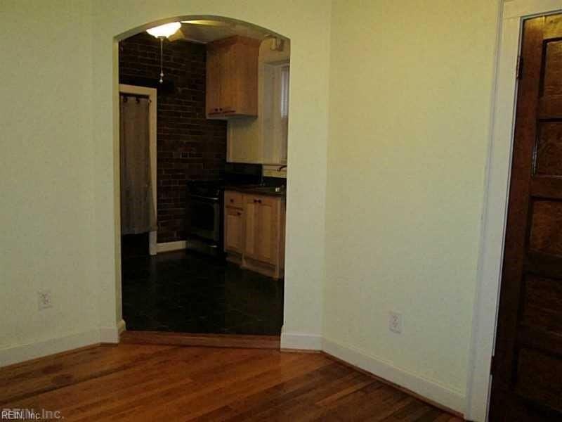 1413 Colonial Ave #C1 - Photo 5 of 13